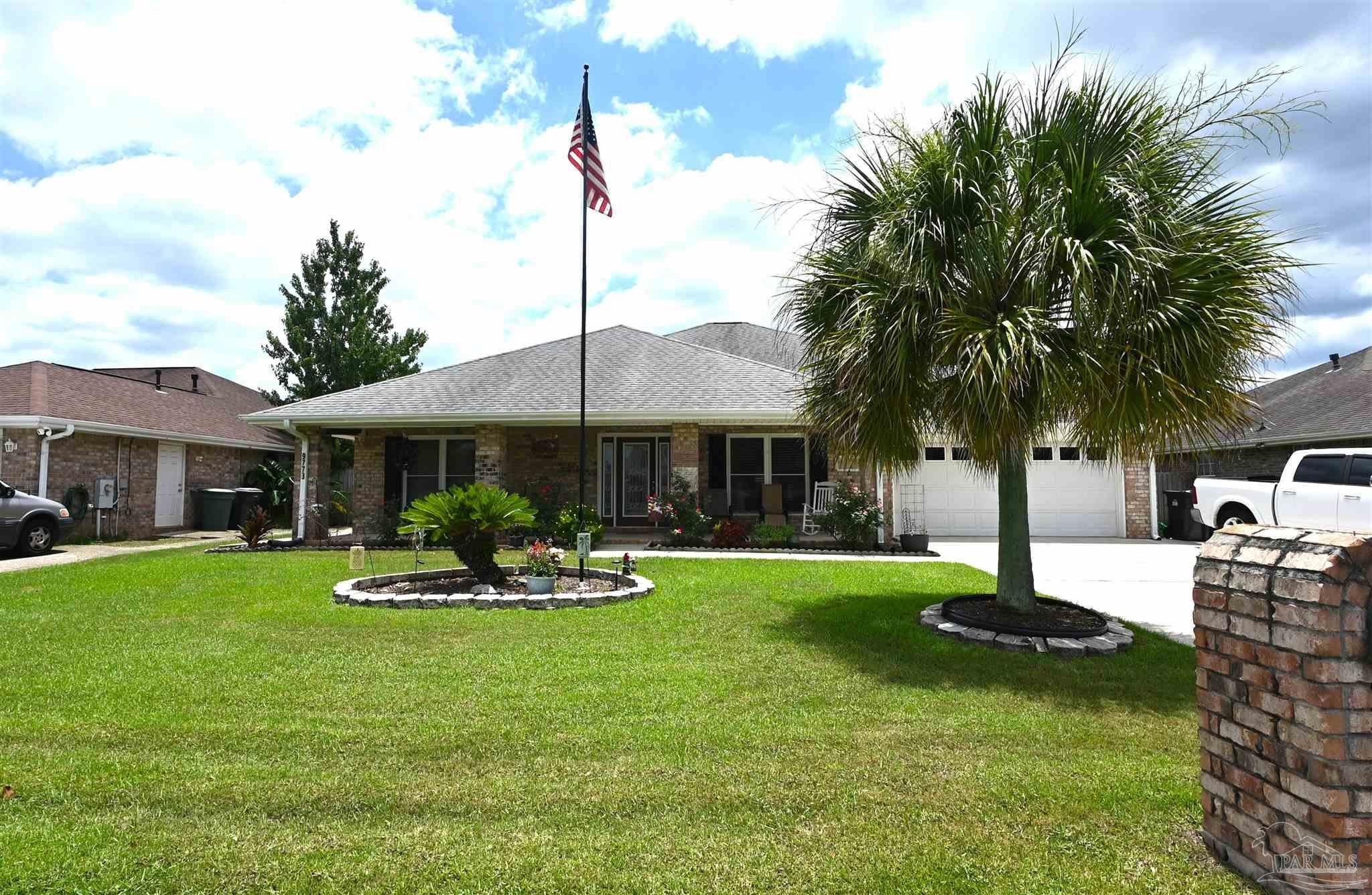 9778 Harlington St, Cantonment, FL 32533 photo