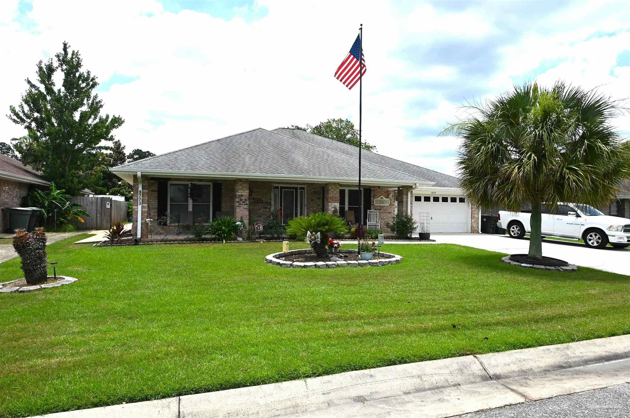 9778 Harlington St, Cantonment, FL 32533 photo