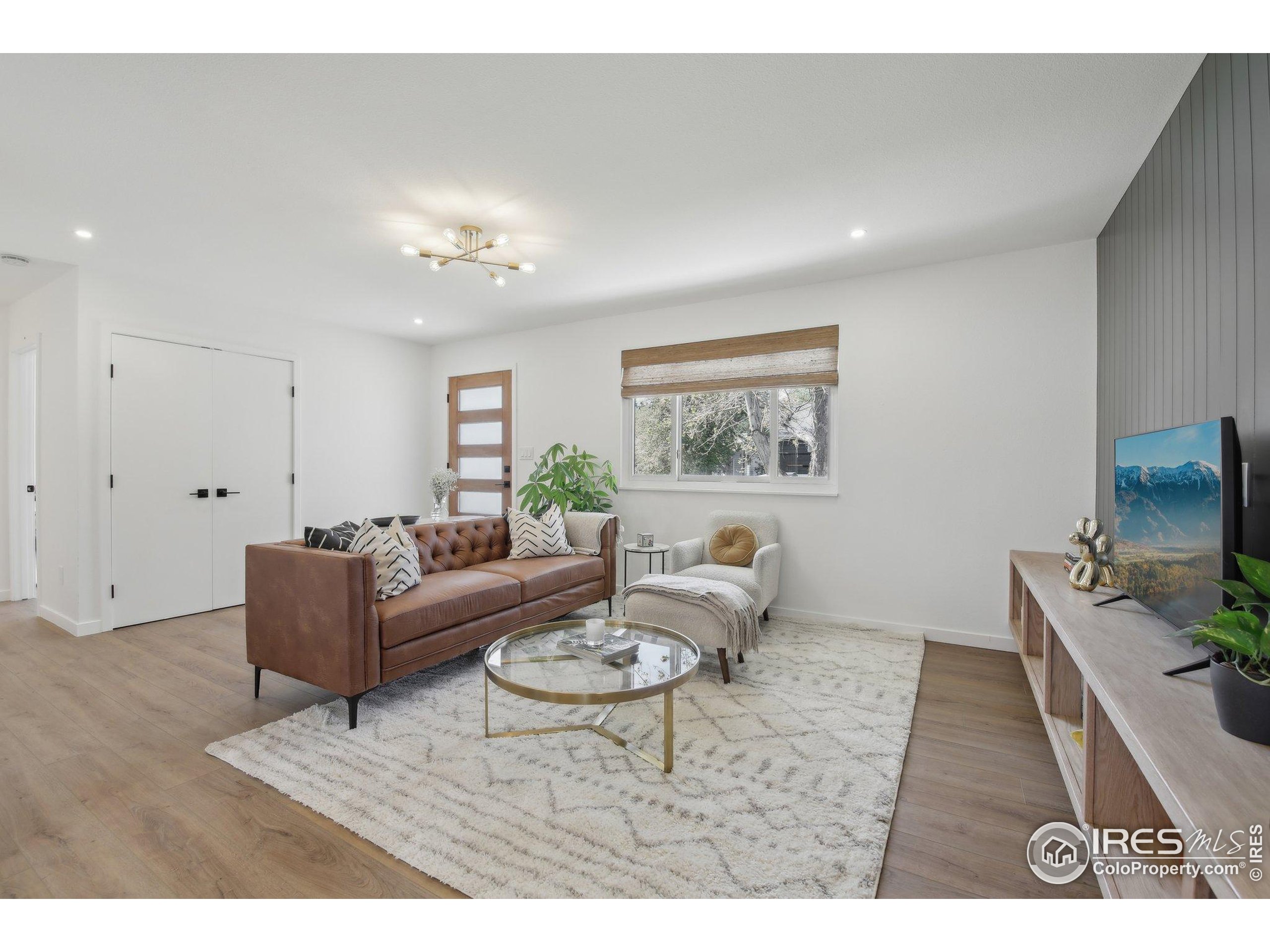 Single Family Residence in Boulder CO 1575 Findlay Way 4.jpg