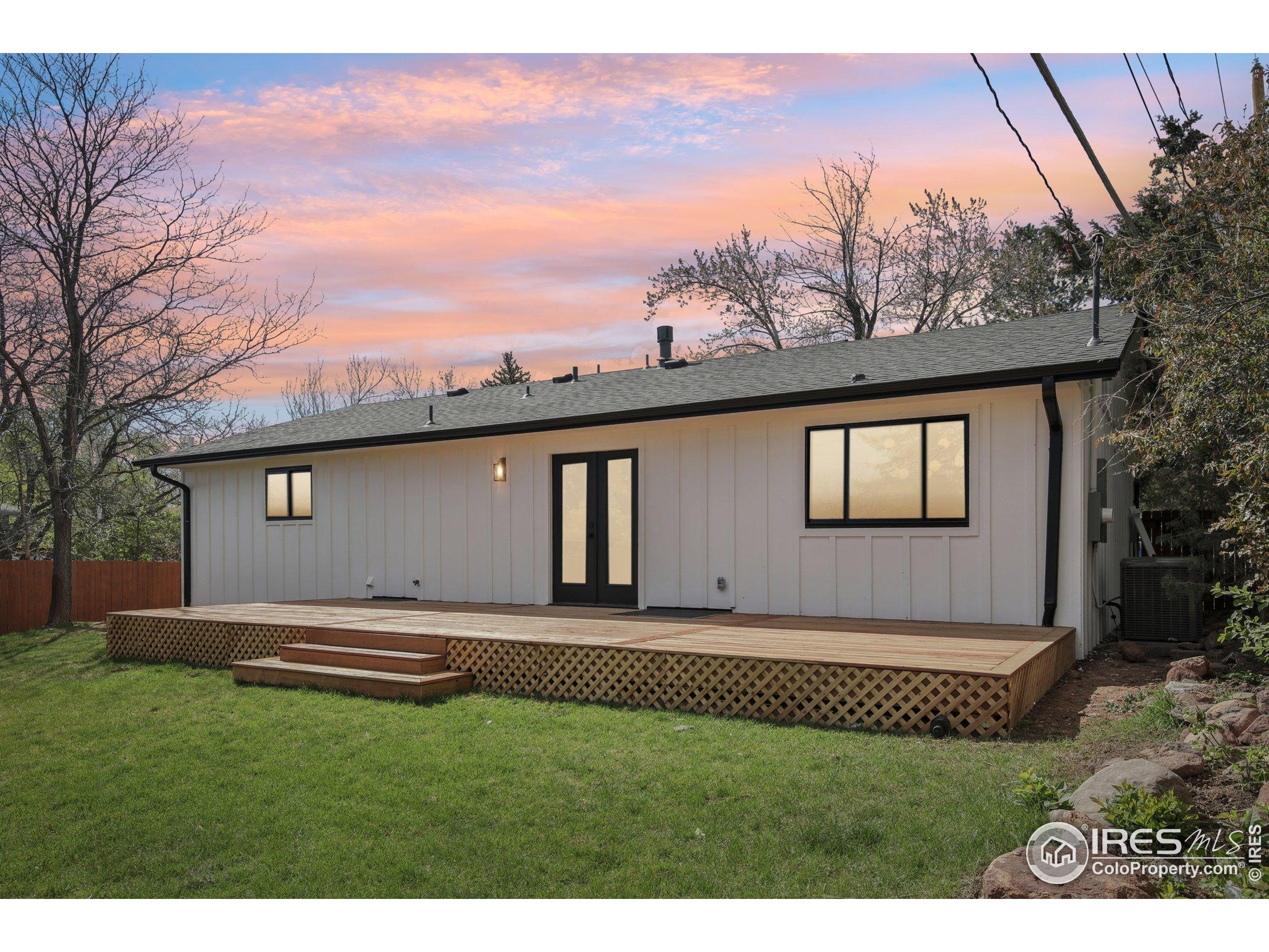 Single Family Residence in Boulder CO 1575 Findlay Way 33.jpg