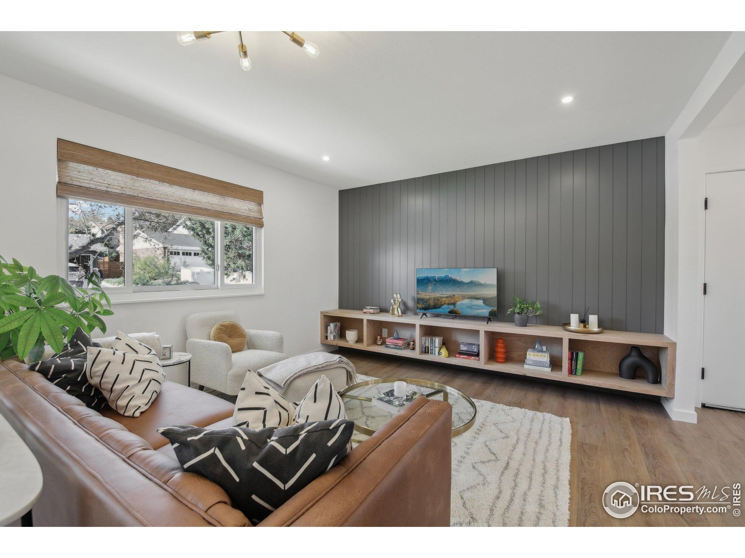 Single Family Residence in Boulder CO 1575 Findlay Way 2.jpg
