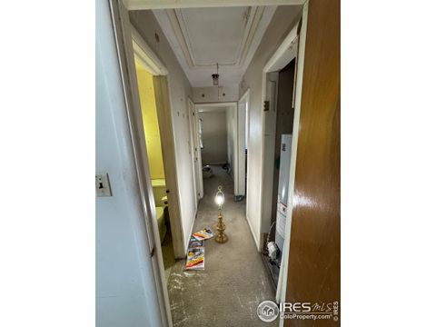 Single Family Residence in Aurora CO 970 Moline St 8.jpg
