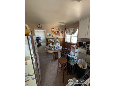 Single Family Residence in Aurora CO 970 Moline St 3.jpg