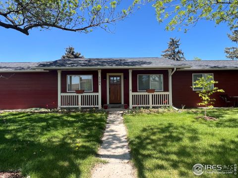 Single Family Residence in Fort Collins CO 1701 Carriage Ln.jpg