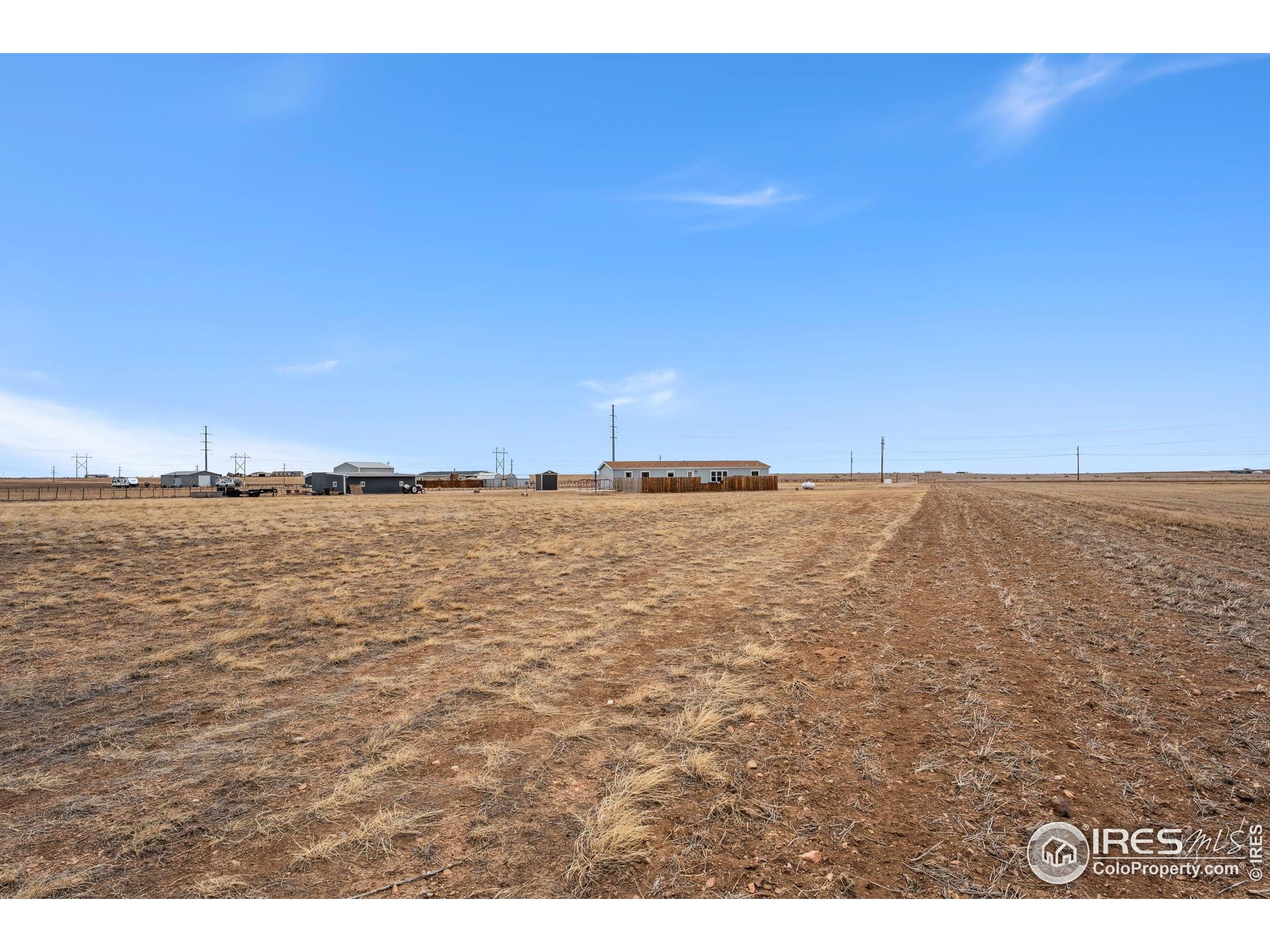 Single Family Residence in Nunn CO 51375 County Road 27 20.jpg