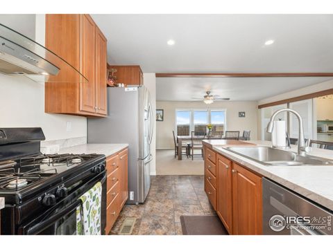 Single Family Residence in Nunn CO 51375 County Road 27 3.jpg