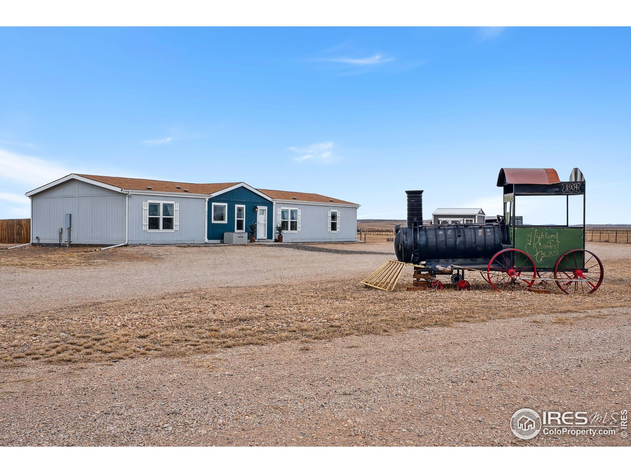 Single Family Residence in Nunn CO 51375 County Road 27 1.jpg