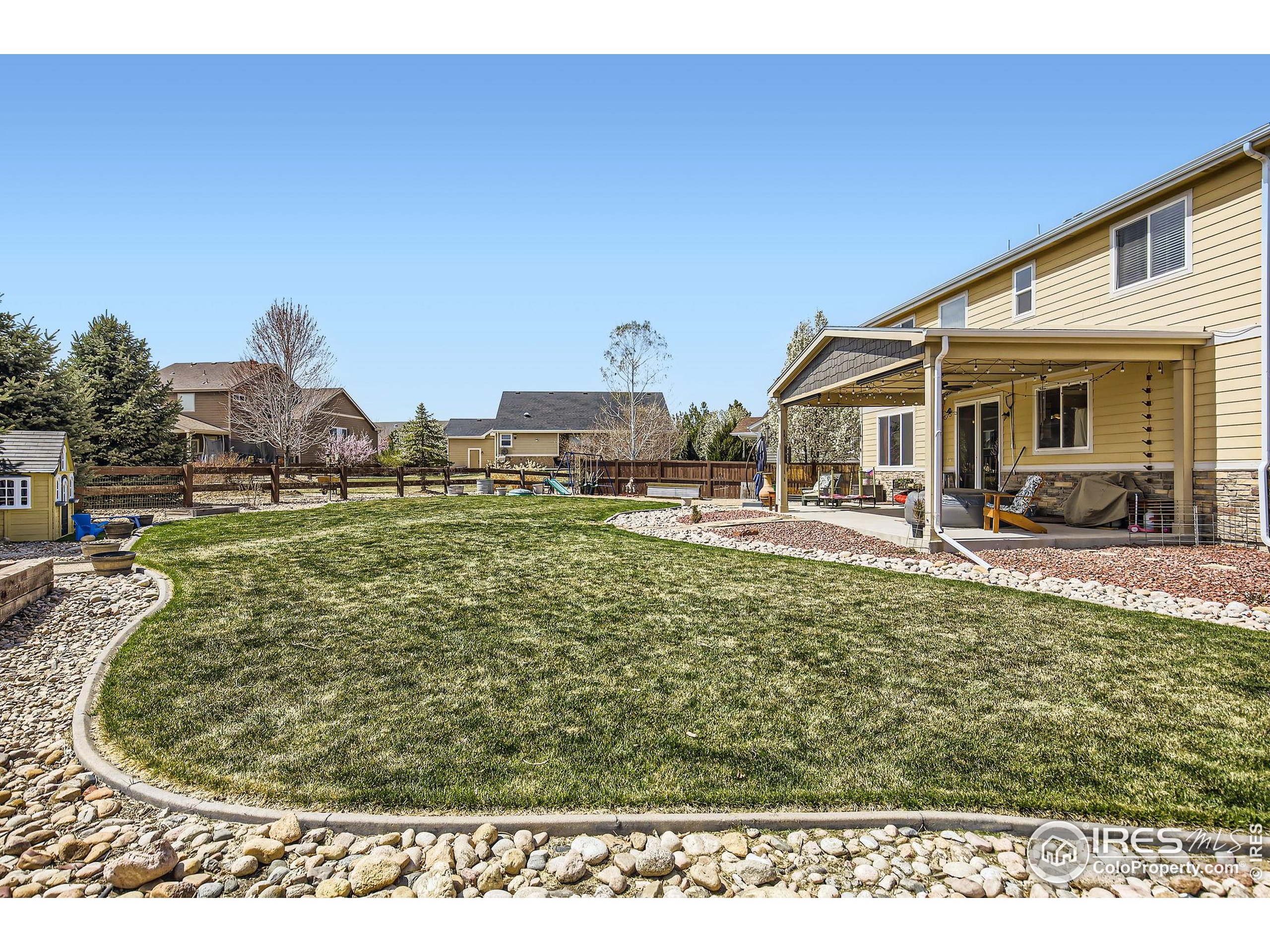 Single Family Residence in Windsor CO 189 Kitty Hawk Ct 25.jpg