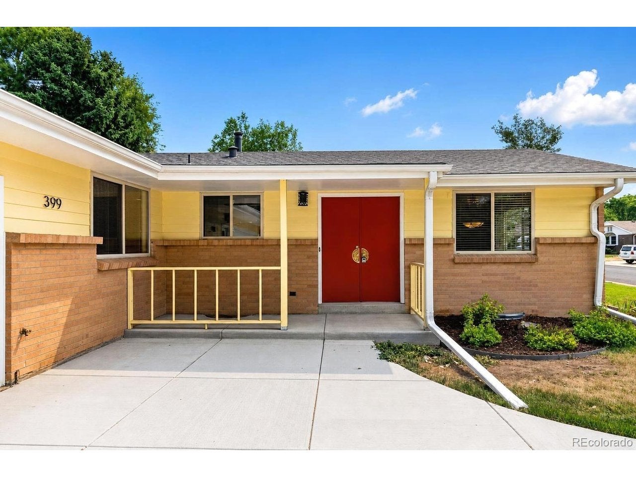 399 W Caley Dr, Littleton, CO 80120 photo