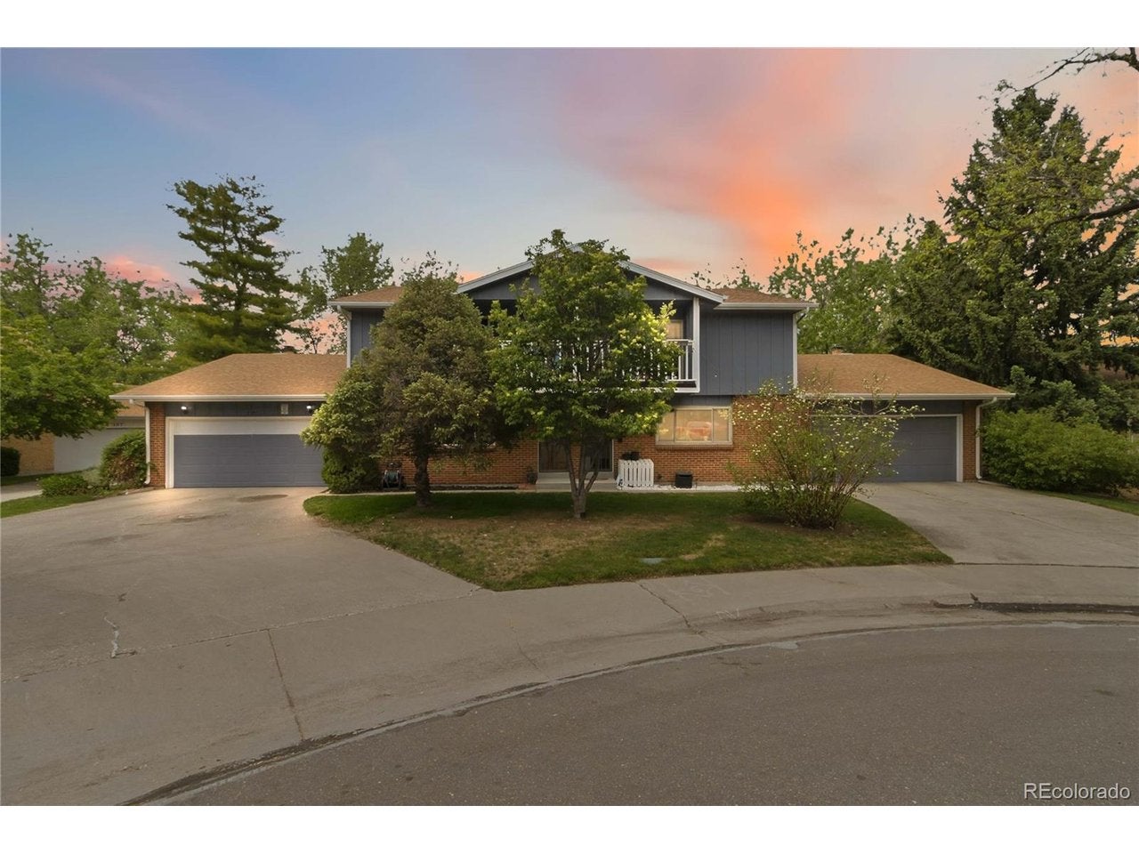 391 Upham St, Lakewood, CO 80226