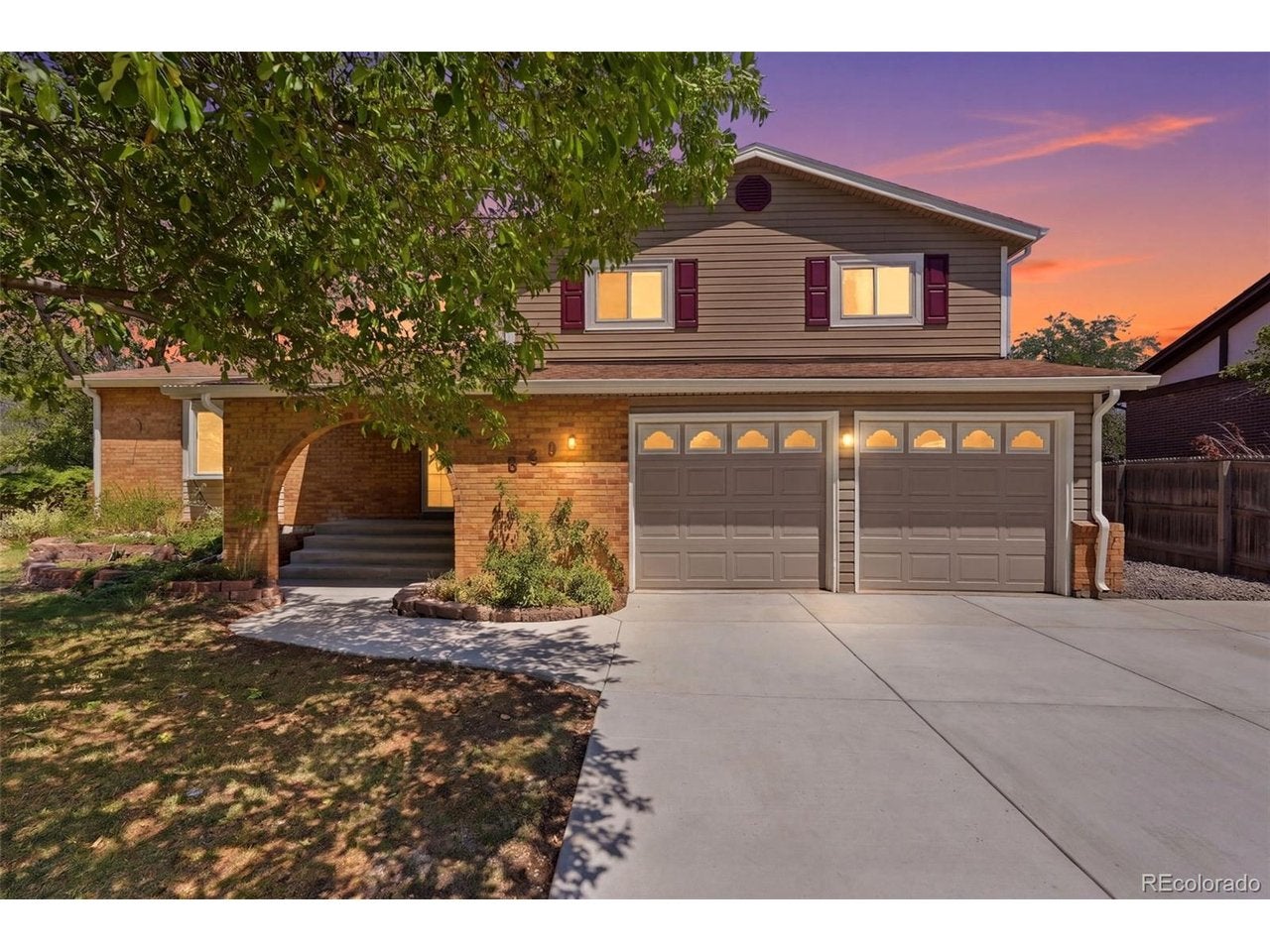 8496 Quay Dr, Arvada, CO 80003