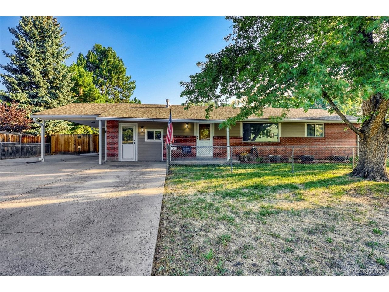 9275 8 Ave, Lakewood, CO 80215