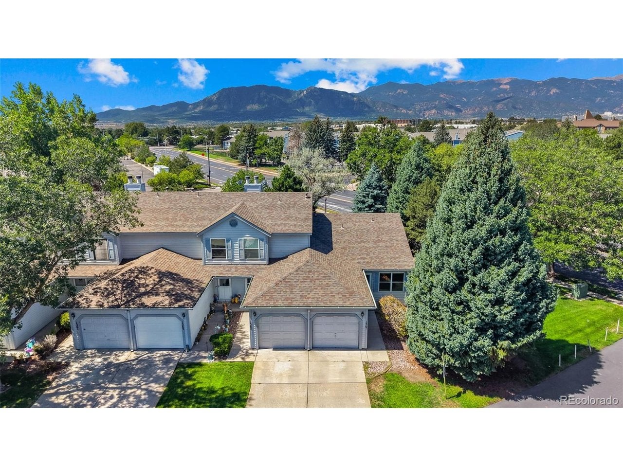 1367 Firefly Cir, Colorado Springs, CO 80916 photo