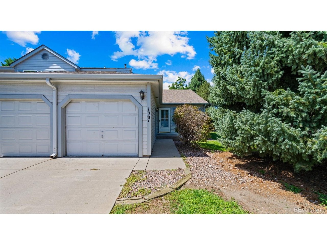 1367 Firefly Cir, Colorado Springs, CO 80916 photo