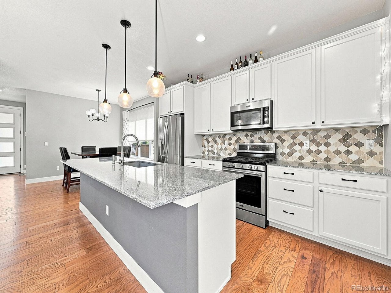 10730 E 26 Ave, Aurora, CO 80010 photo