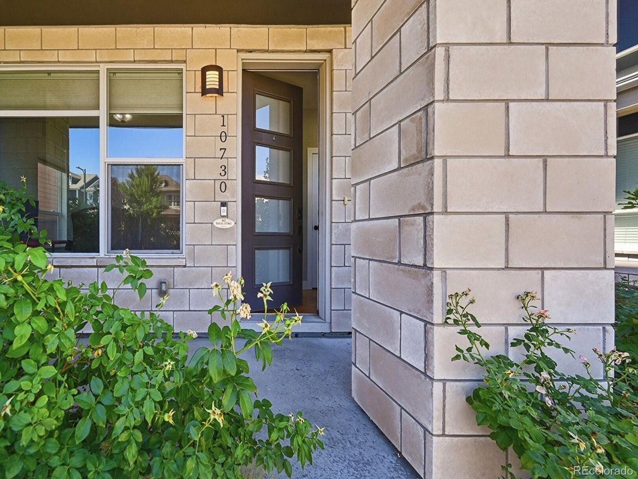 10730 E 26 Ave, Aurora, CO 80010 photo