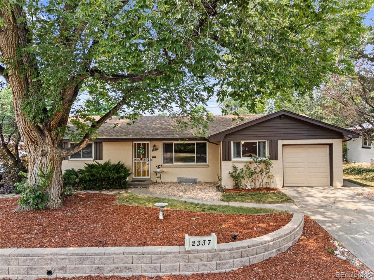 2337 S Patton Ct, Denver, CO 80219 photo