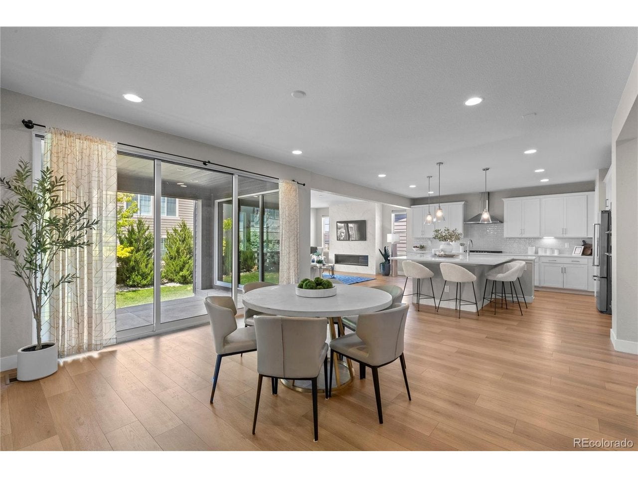 6485 Saddlesmith St, Castle Pines, CO 80108 photo