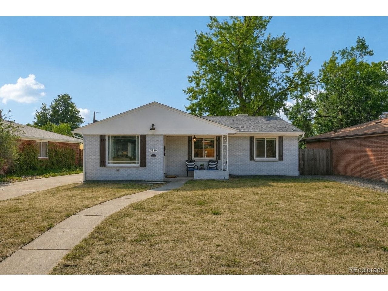 5530 Holland Dr, Arvada, CO 80002