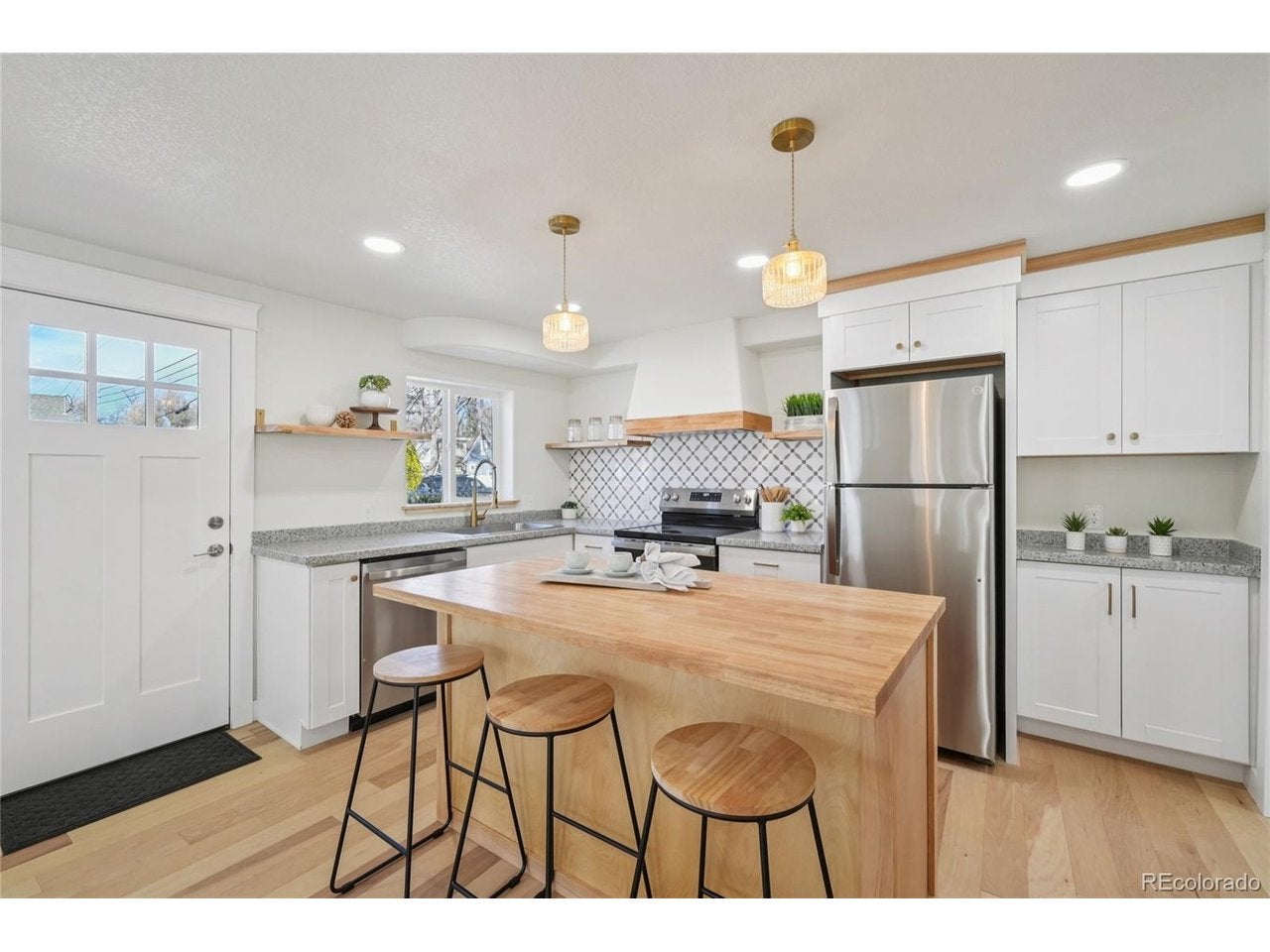 415 Yampa St, Colorado Springs, CO 80903