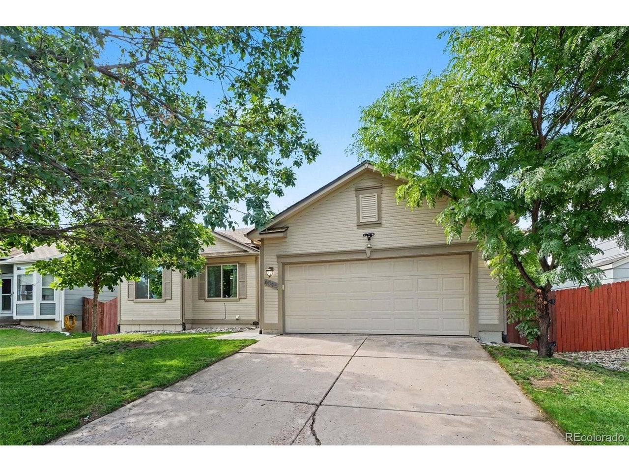 4095 Solarglen Dr, Colorado Springs, CO 80916 photo