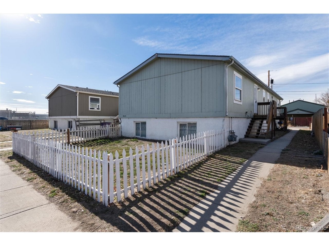 4665 Gaylord St, Denver, CO 80216 photo