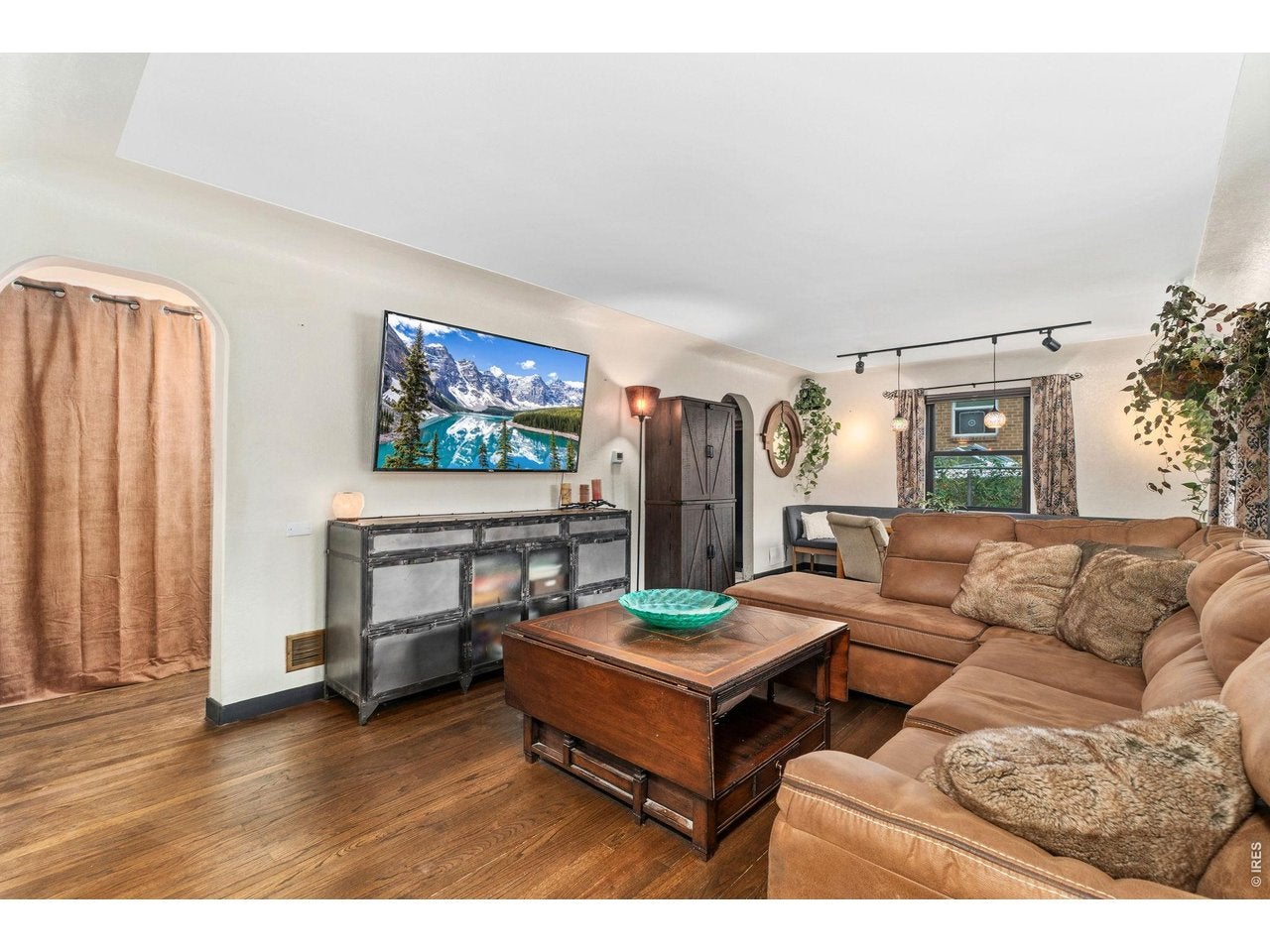 2850 N Steele St, Denver, CO 80205 photo