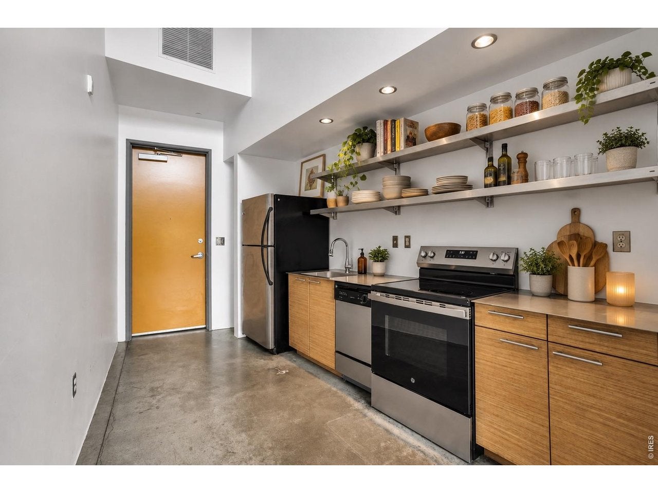 3457 Ringsby Ct #327, Denver, CO 80216 photo