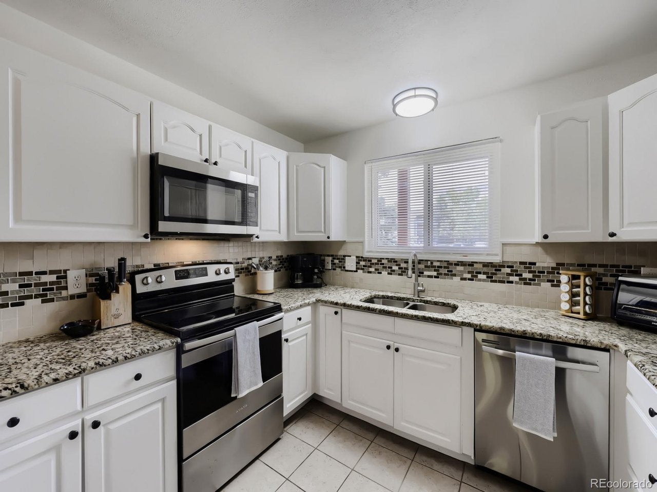 8450 Decatur St, Westminster, CO 80031