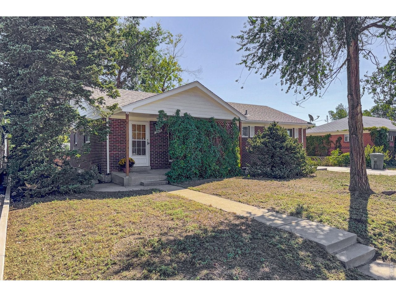 10674 Grant Dr, Northglenn, CO 80233