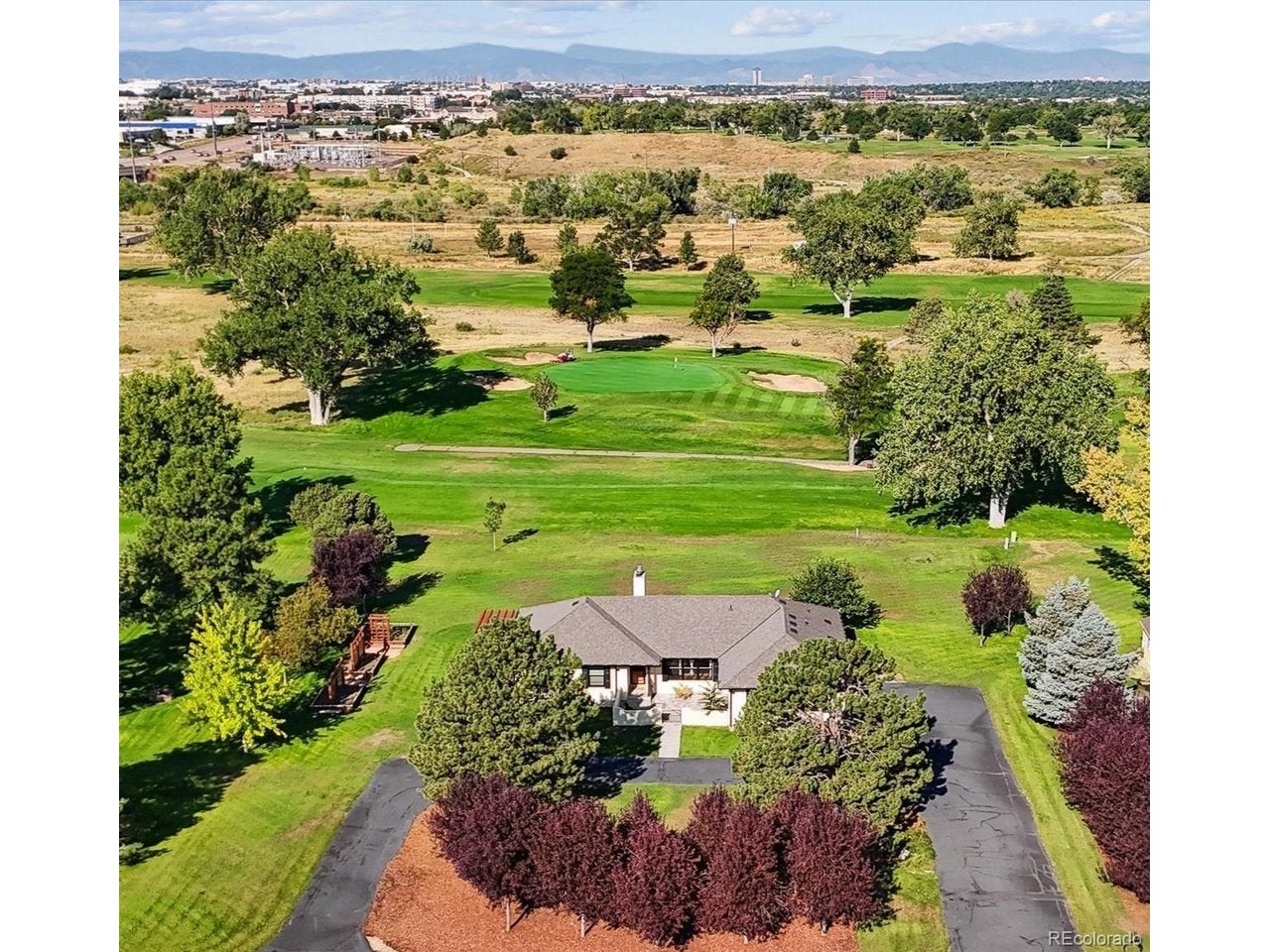 6587 Helena St, Centennial, CO 80016