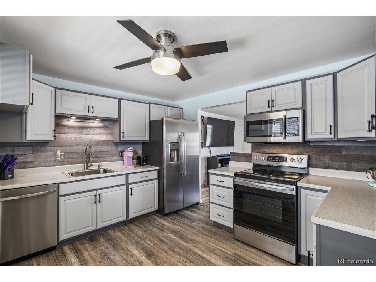 1611 S Carretera St, Lakewood, CO 80232 photo