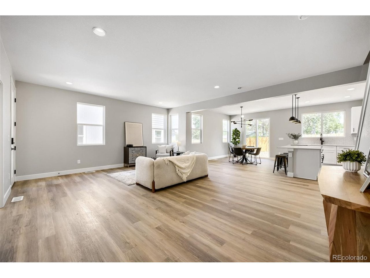 5516 Clay Ct, Denver, CO 80221 photo