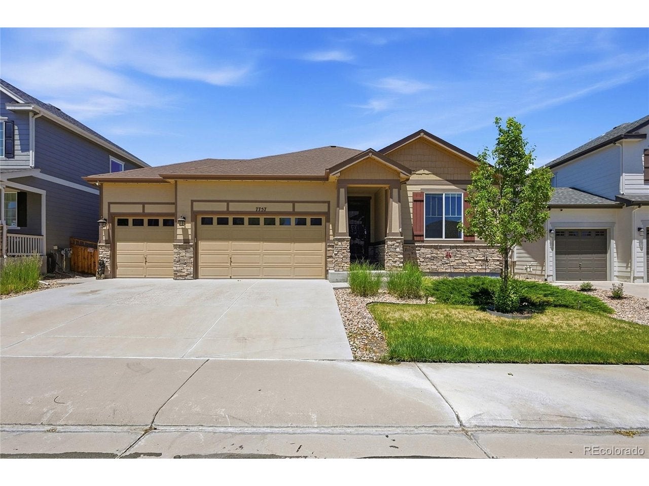 7757 Blue Water Ln, Castle Rock, CO 80108