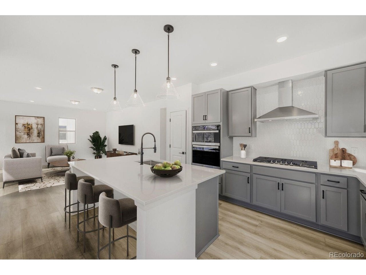 15290 68 Pl, Arvada, CO 80007