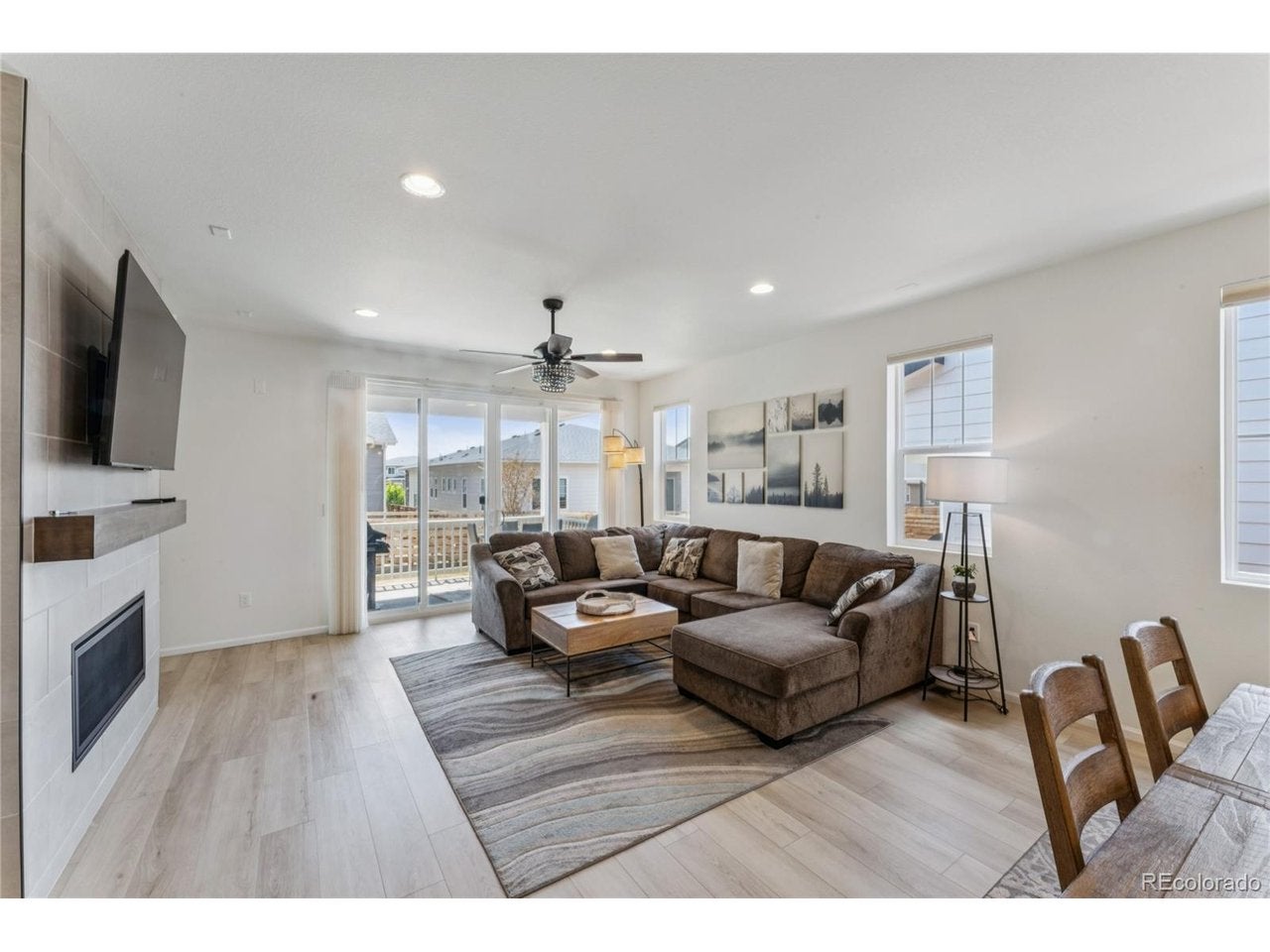 24544 E 37 Ave, Aurora, CO 80019 photo