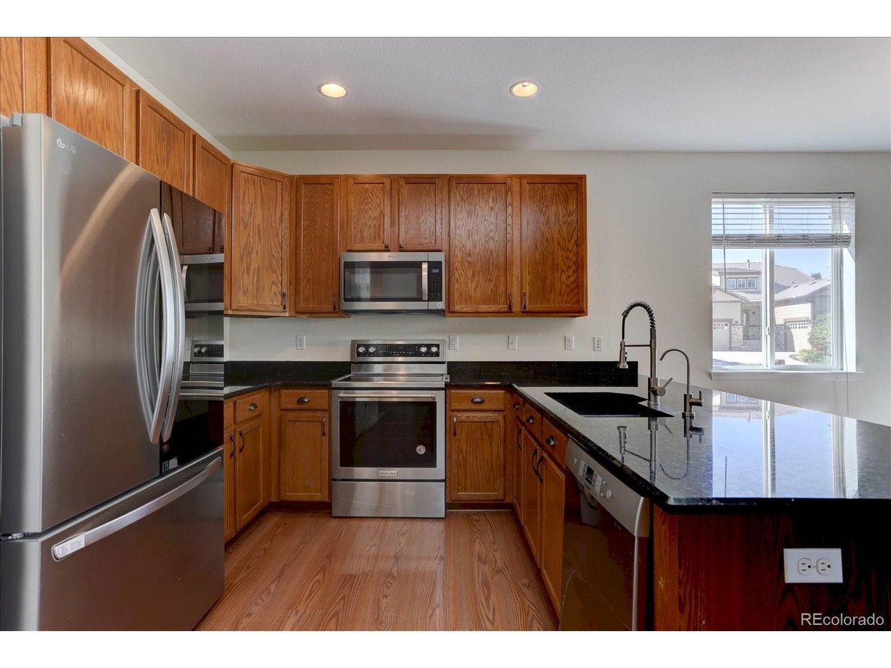 6371 Esmeralda Dr, Castle Rock, CO 80108 photo