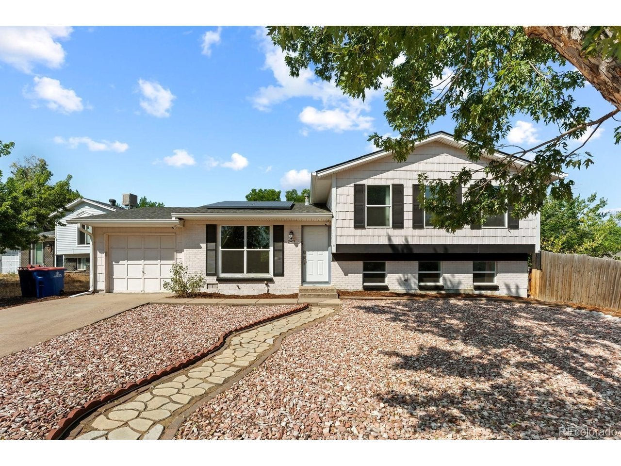 2477 Mobile St, Aurora, CO 80013