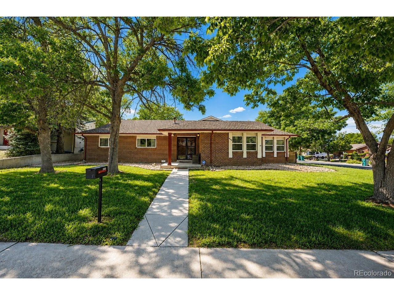 205 S Tucson Cir, Aurora, CO 80012 photo