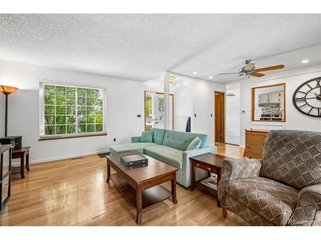 1956 S Balsam St, Lakewood, CO 80227 photo