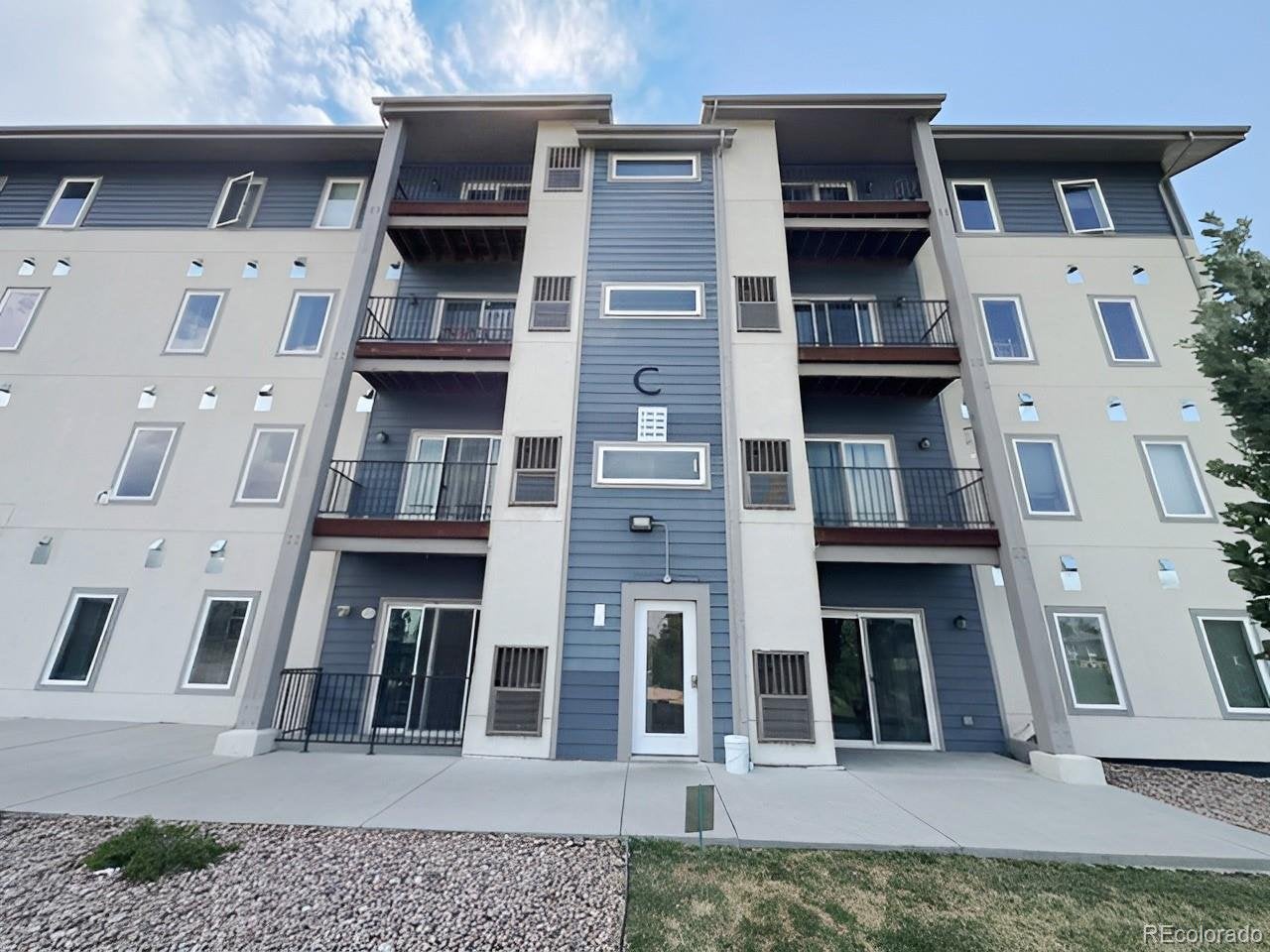 1401 85 Ave, Denver, CO 80260