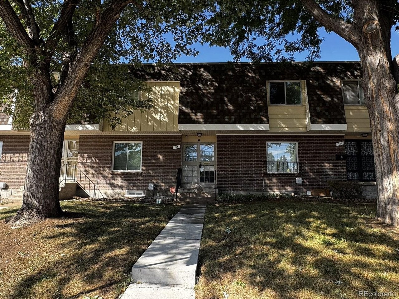 715 Youngfield Ct, Lakewood, CO 80228