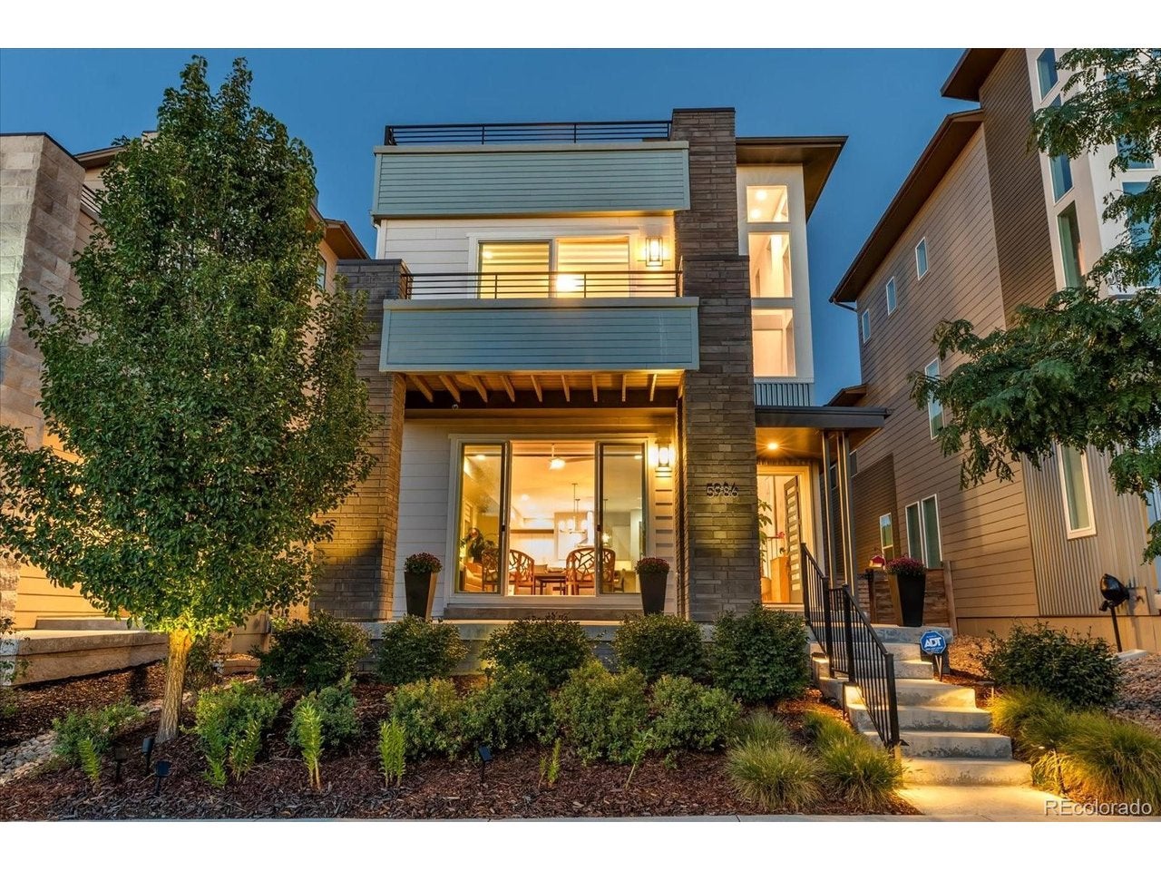 5986 Geneva St, Denver, CO 80238