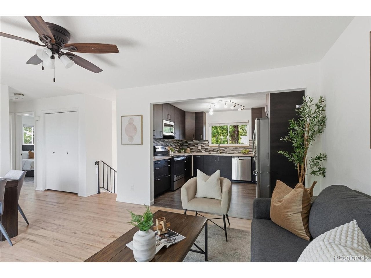 804 S Queen Way, Lakewood, CO 80226 photo
