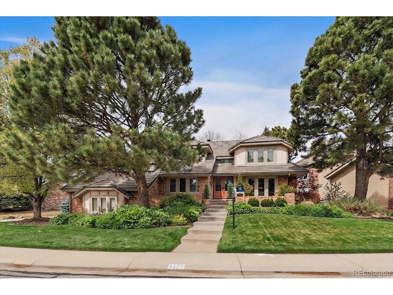 2171 Parfet Dr, Lakewood, CO 80227