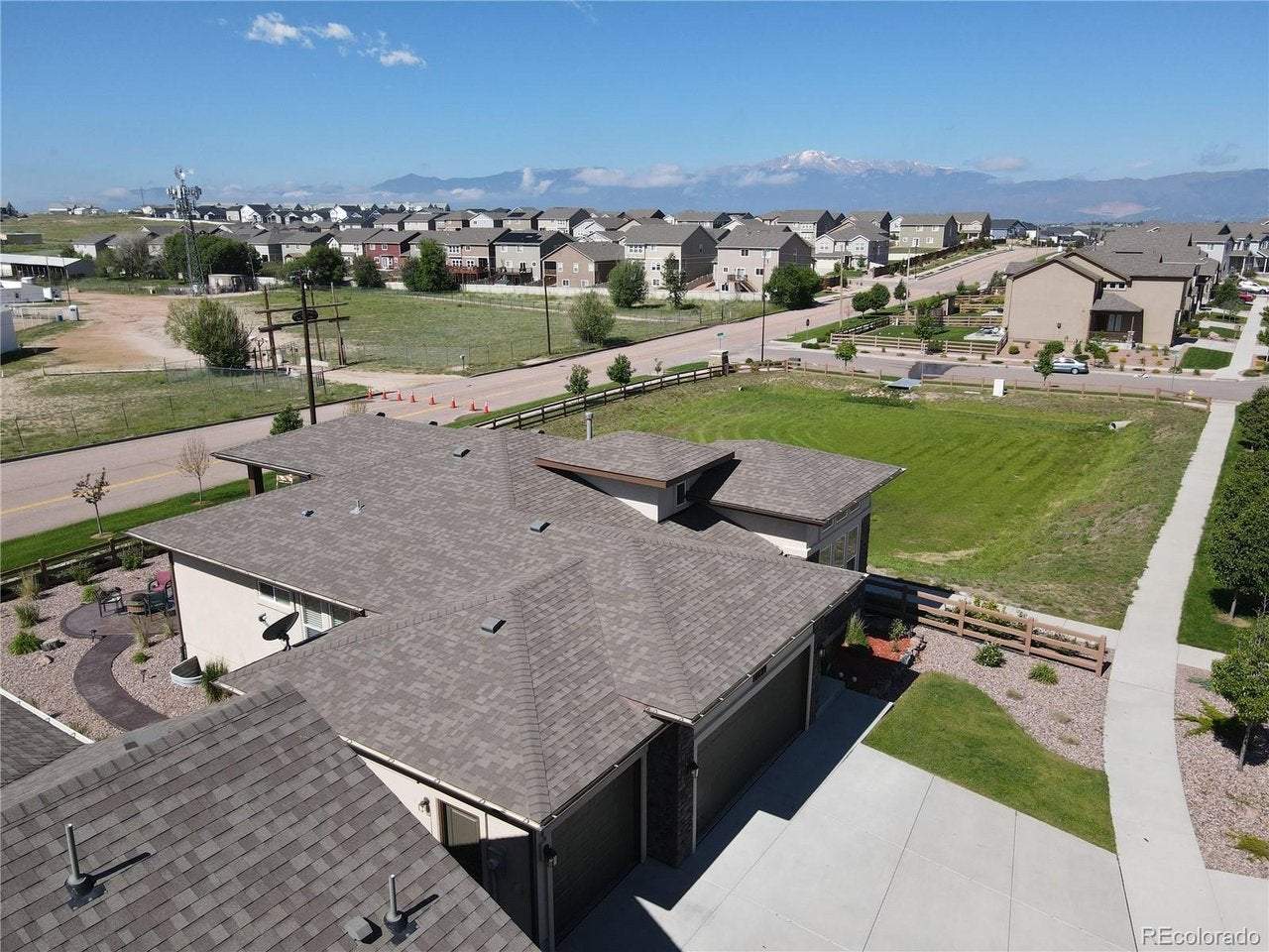 6839 Black Saddle Dr, Colorado Springs, CO 80924 photo
