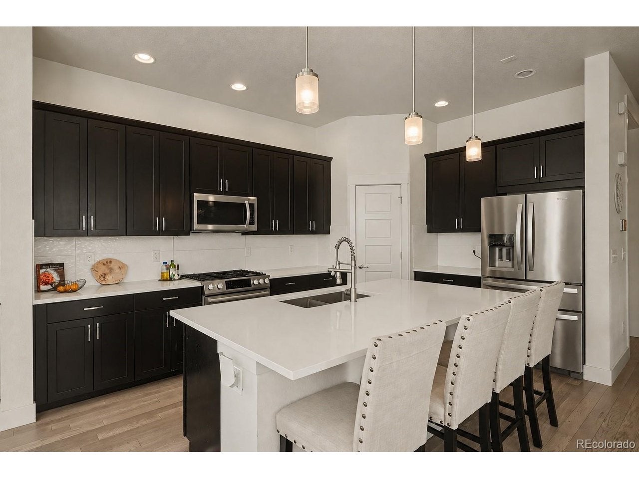 9045 E Prairie Meadow Dr, Denver, CO 80238 photo