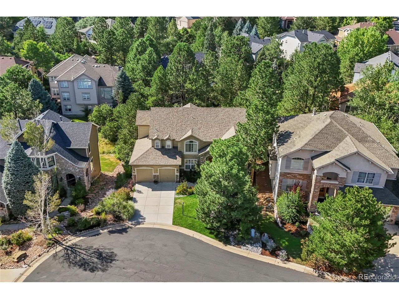 939 Greenway Ln, Castle Pines, CO 80108