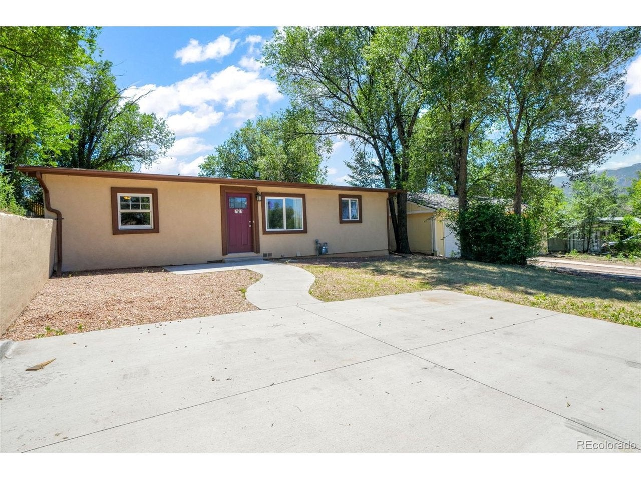 727 Rio Grande St, Colorado Springs, CO 80903