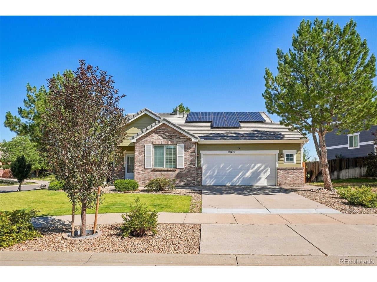 21749 Jarvis Pl, Aurora, CO 80018